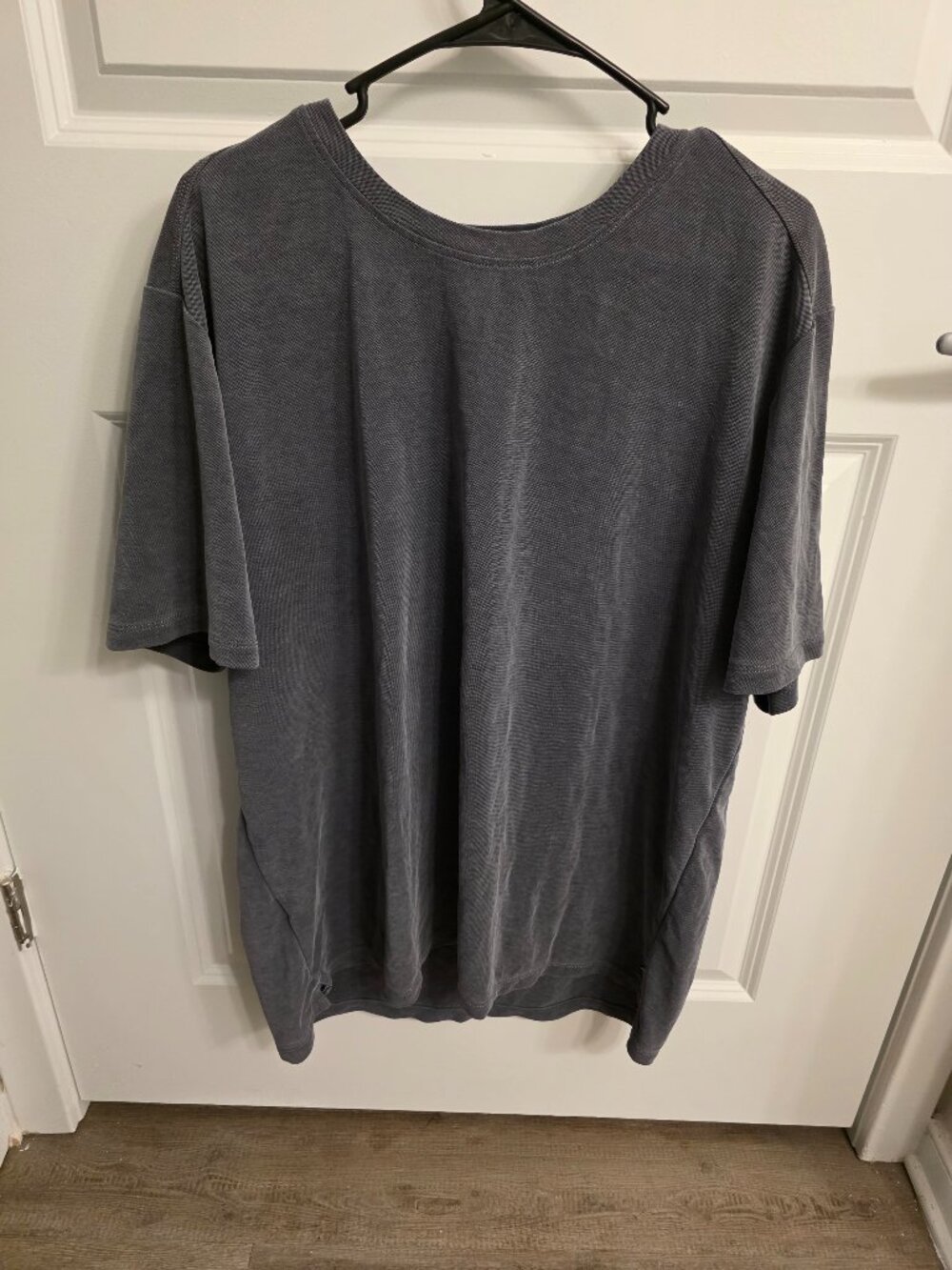 Tommy Bahama Sand Wave Crew Neck T-Shirt Charcoal Grey Men's XXL / 2XL